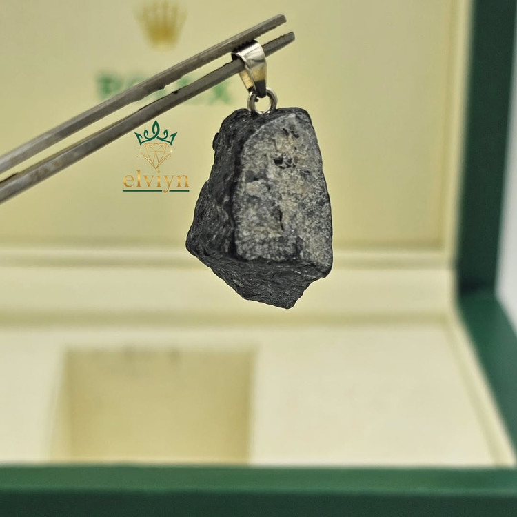گردن آویز سنگ راف تورمالین سیاه