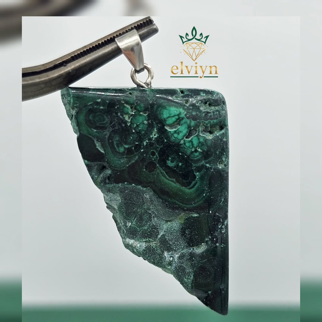 گردن آویز راف مالاکیت طبیعی
